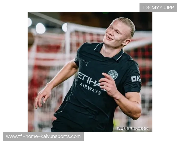 多特盯哈兰德式禁区暴力：战术暗影下的锋线杀手