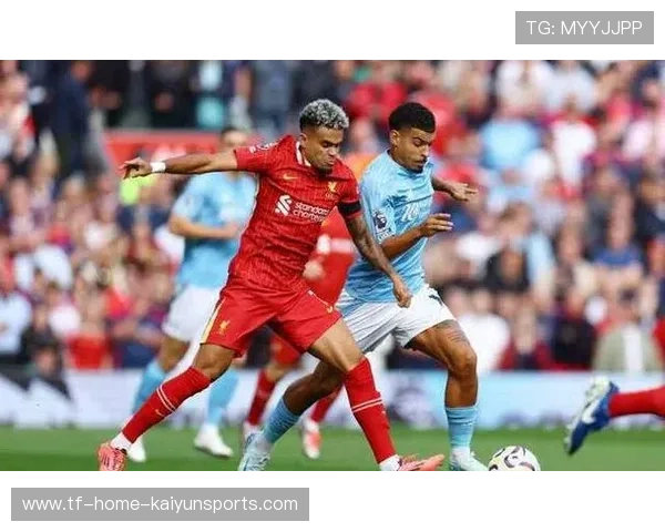 萨拉赫弧线球破门直挂死角,利物浦2比0锁定榜首领先五分 萨拉赫弧线球破门直挂死角,利物浦2比0锁定榜首领先五分